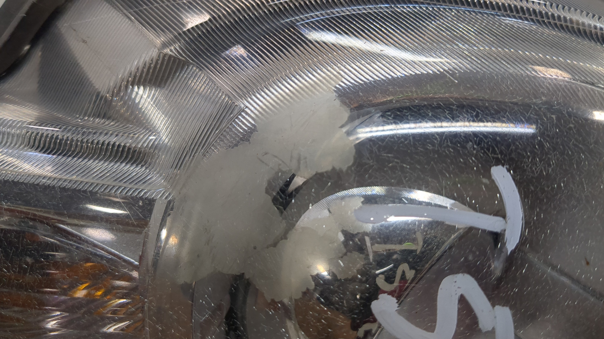 Фара правая