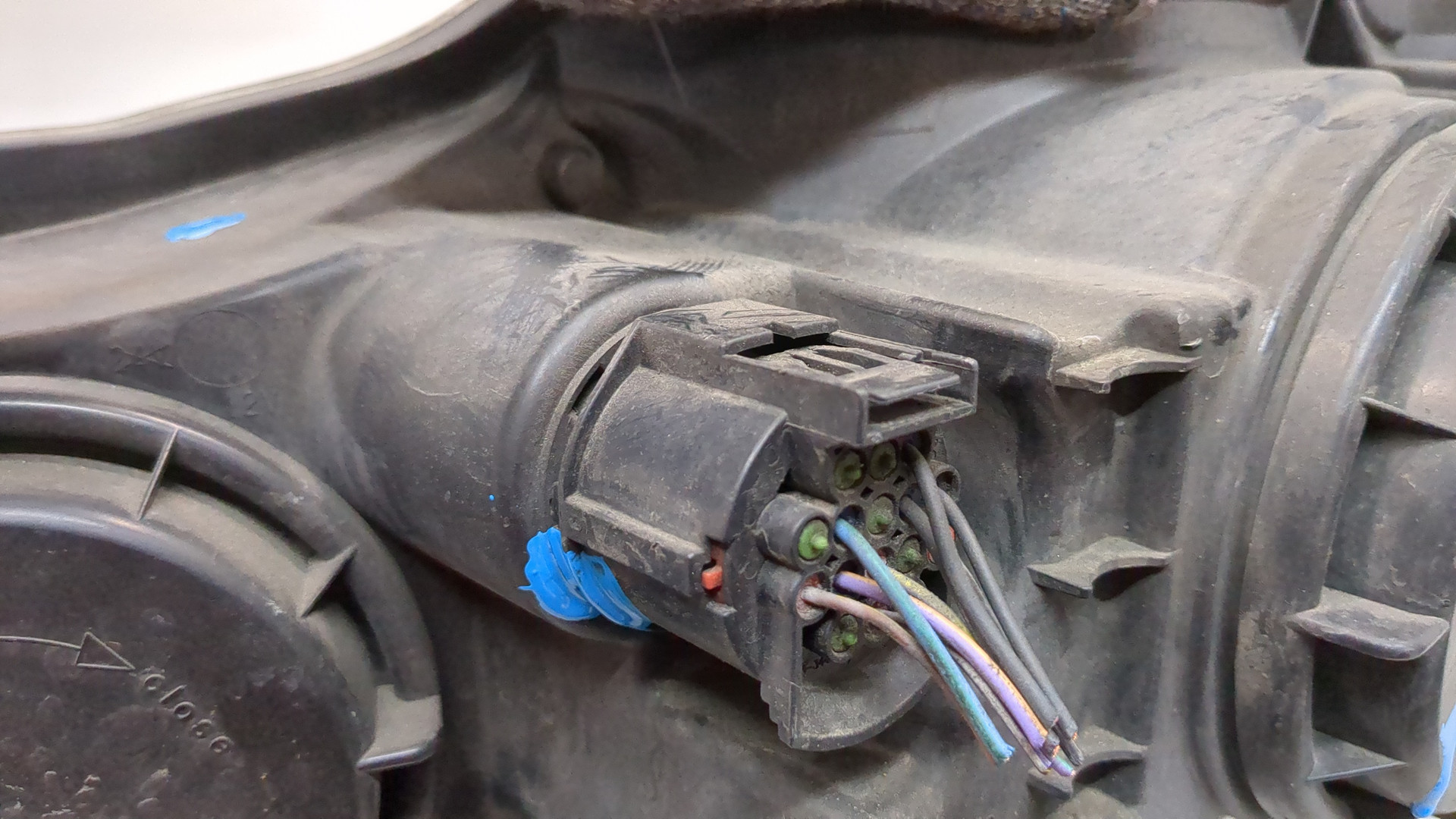 Фара правая