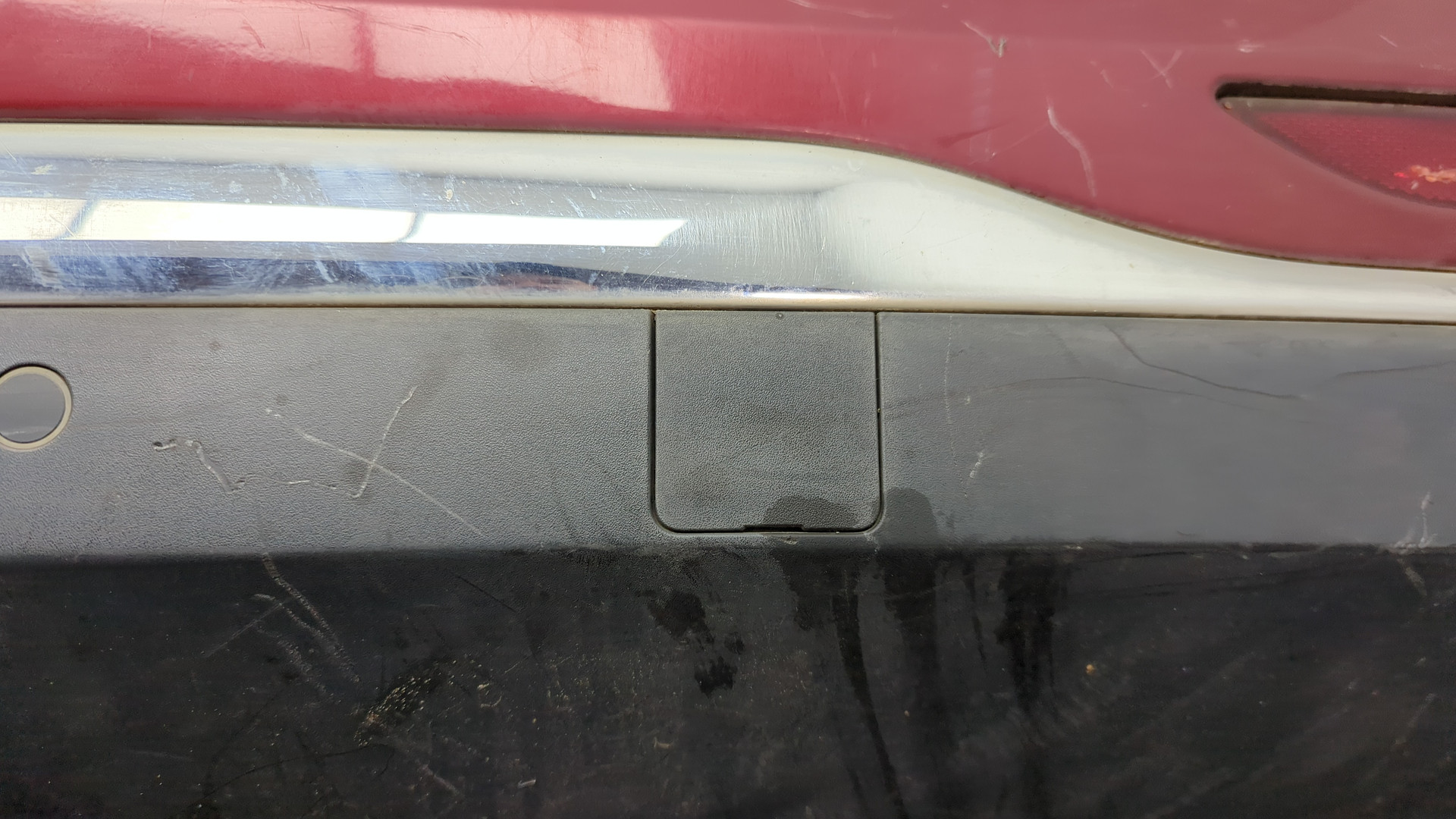 Бампер задний