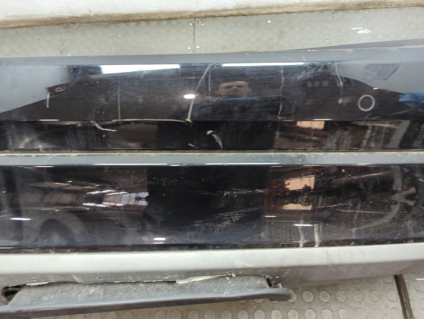 Бампер задний