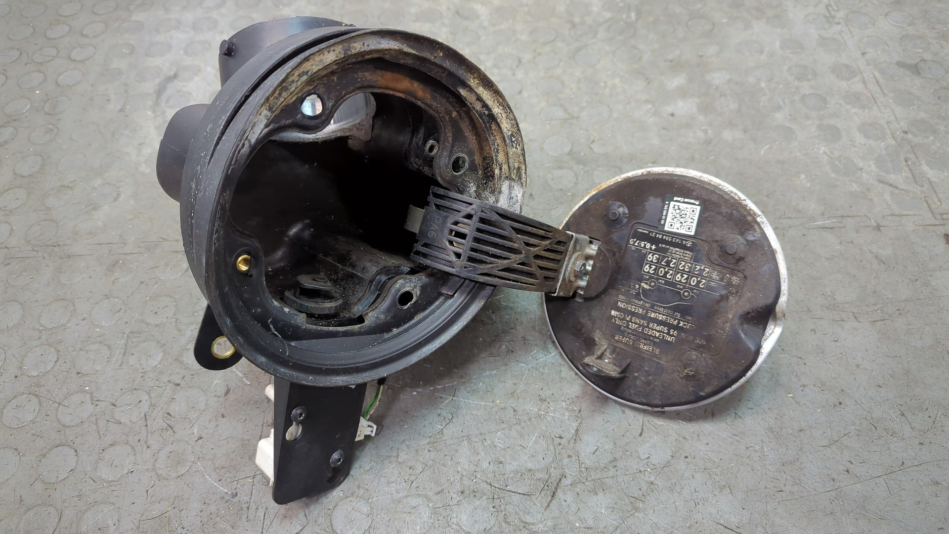 AP-0016953049 AP-0016953049