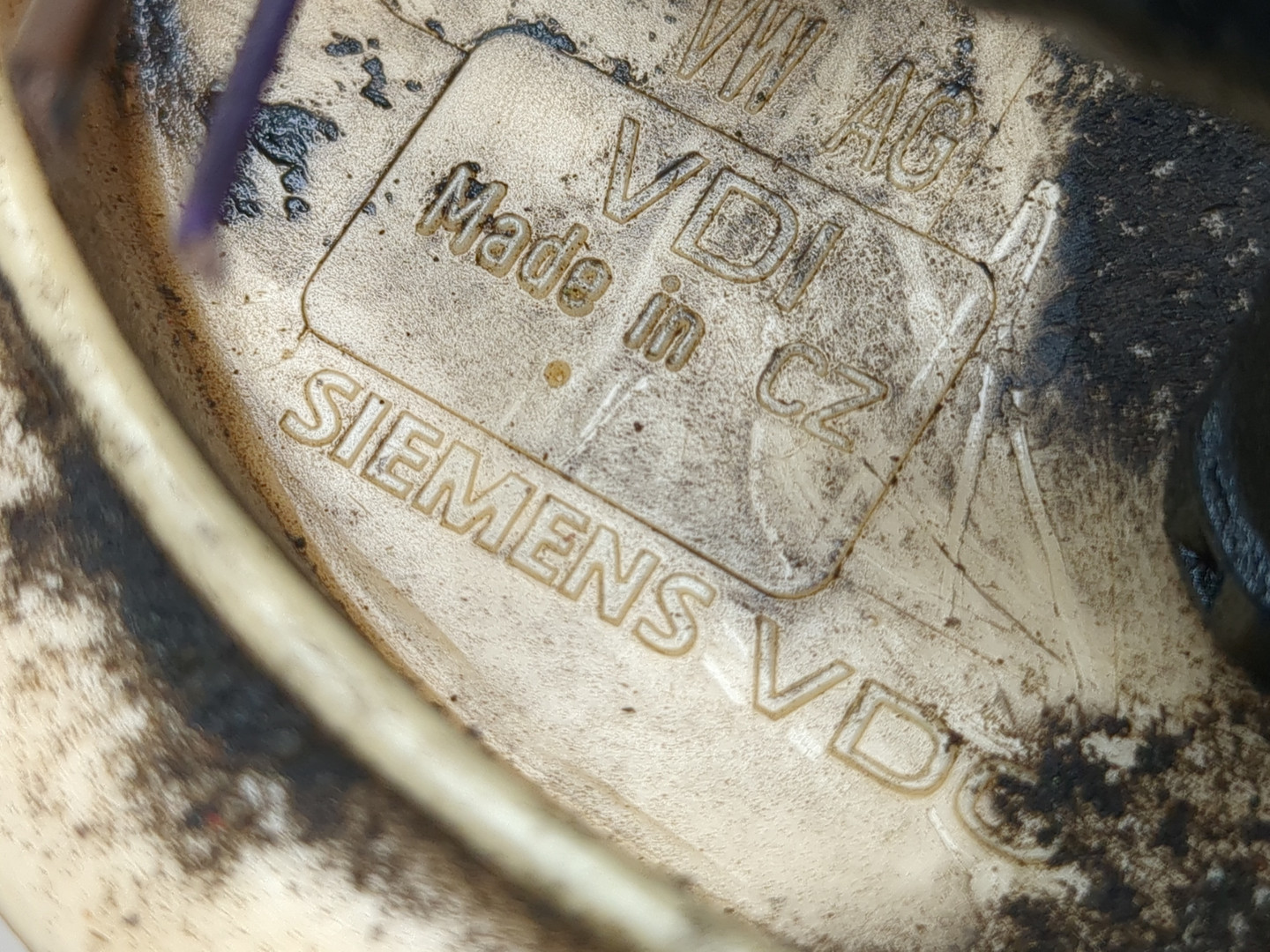 Насос топливный электрический