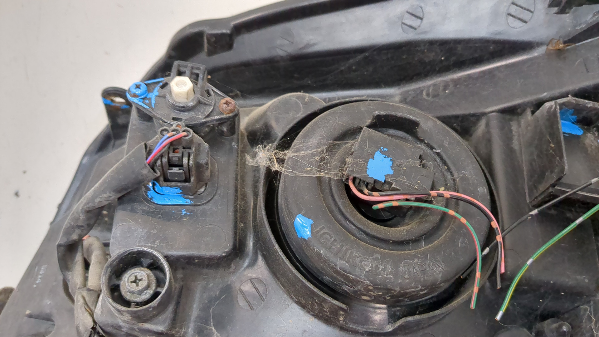 Фара правая