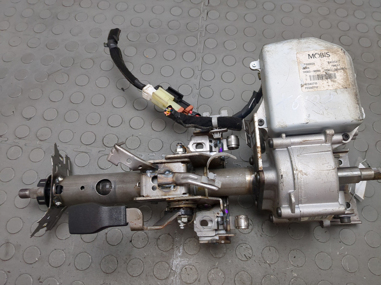 Серводвигатель рулевой рейки