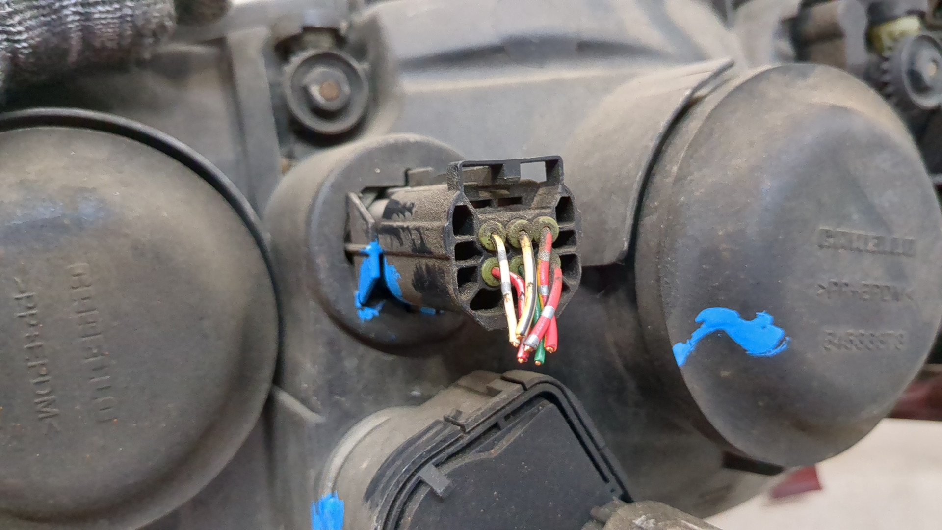 Фара правая