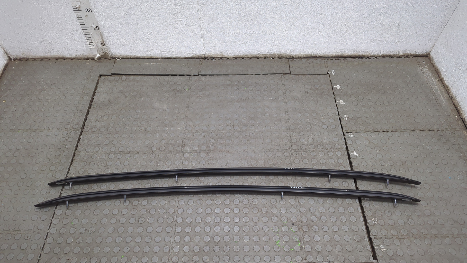 Рейлинги (релинг) к-кт (планки на крышу)