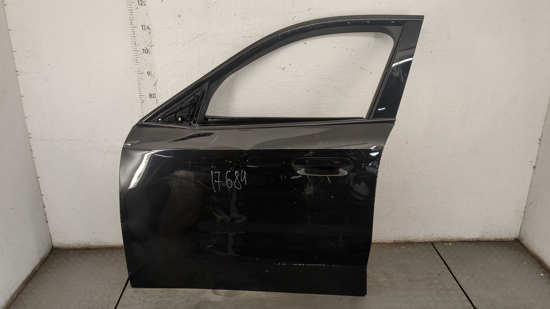 Дверь передняя левая