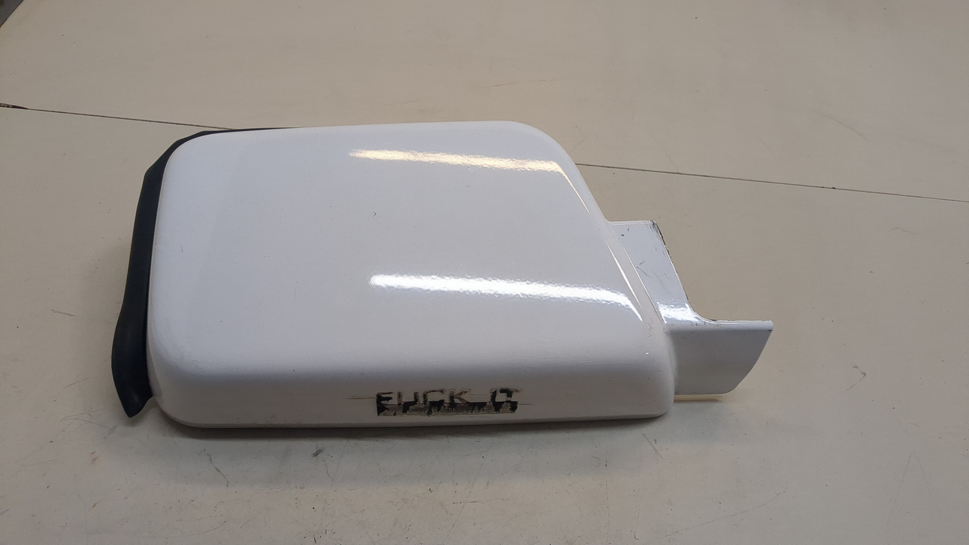 Накладка (кузов наружные)