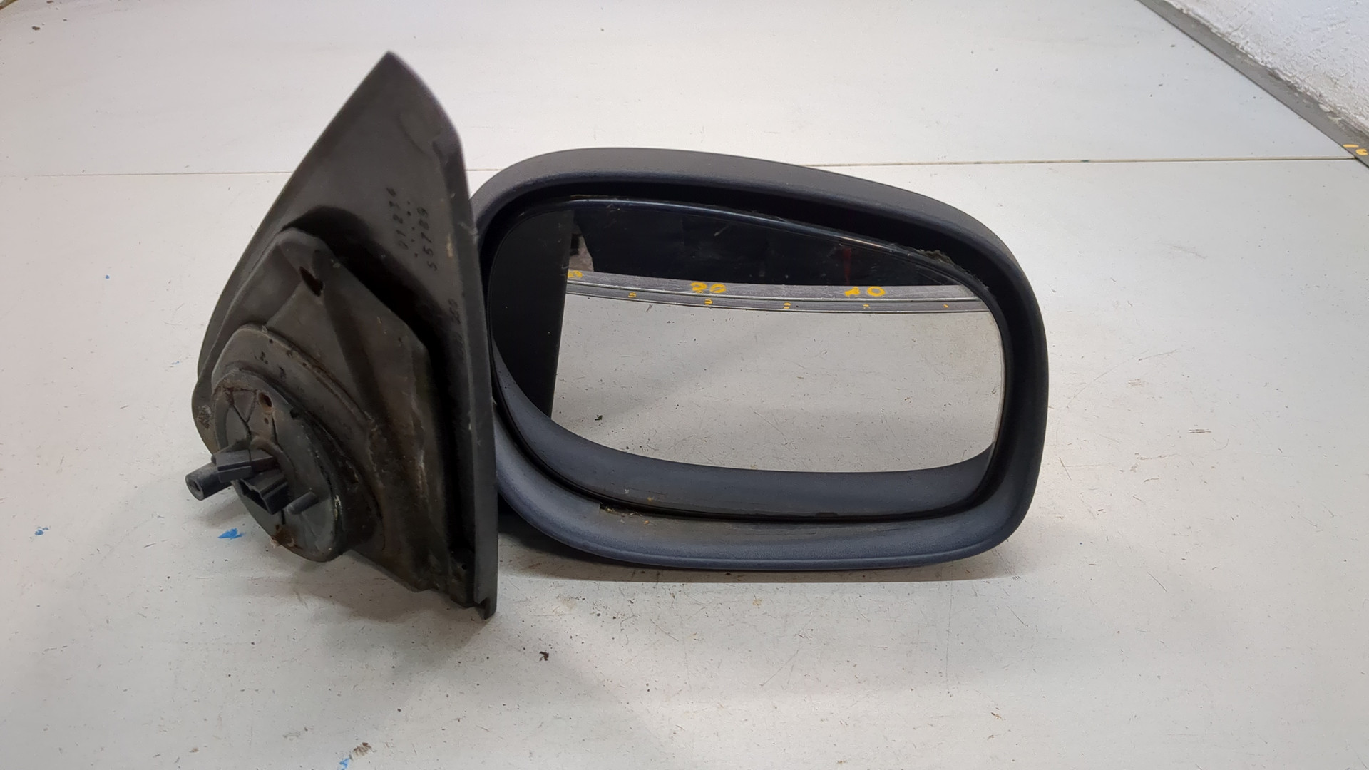 Зеркало правое электрическое