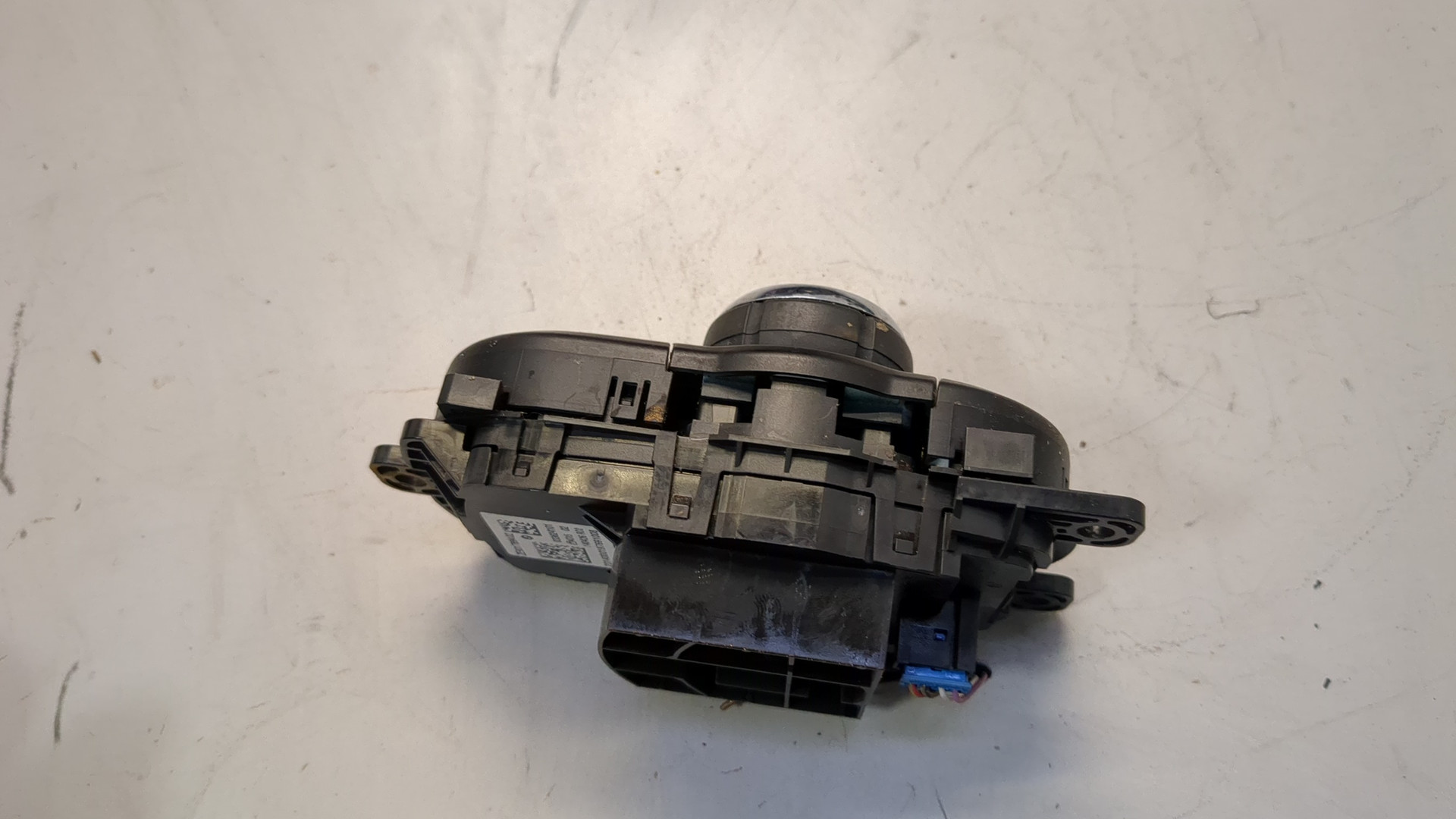 Кнопка многофункциональная