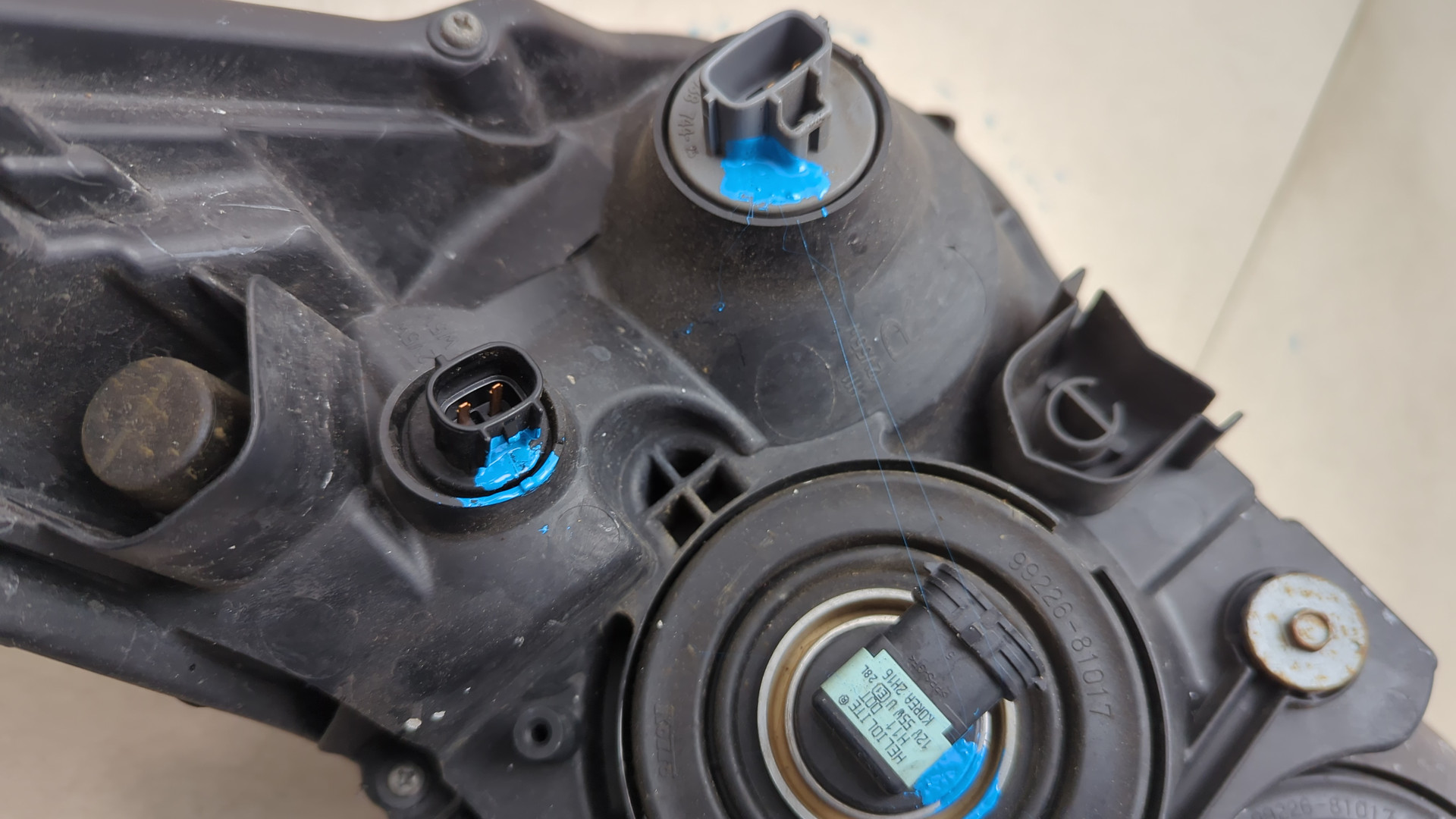 Фара правая