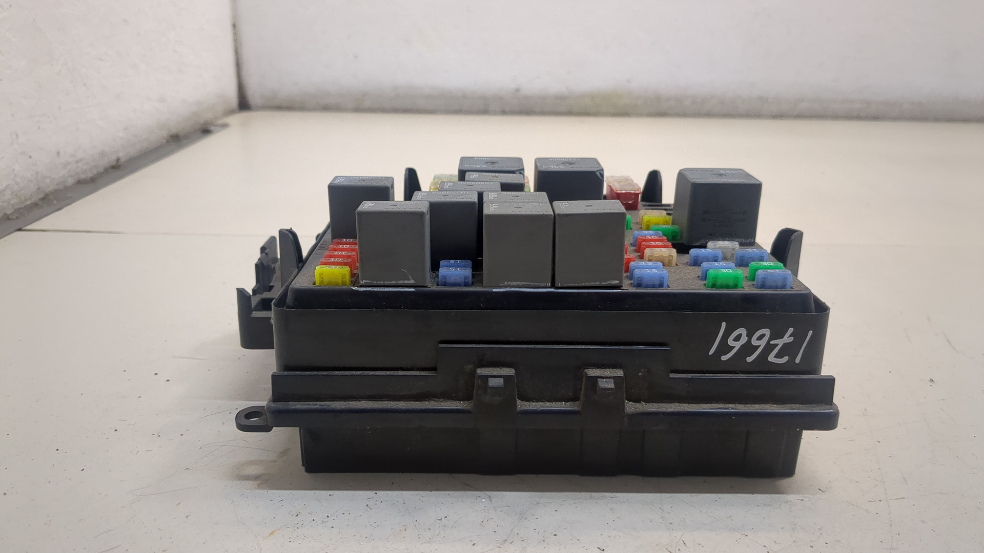 Блок предохранителей