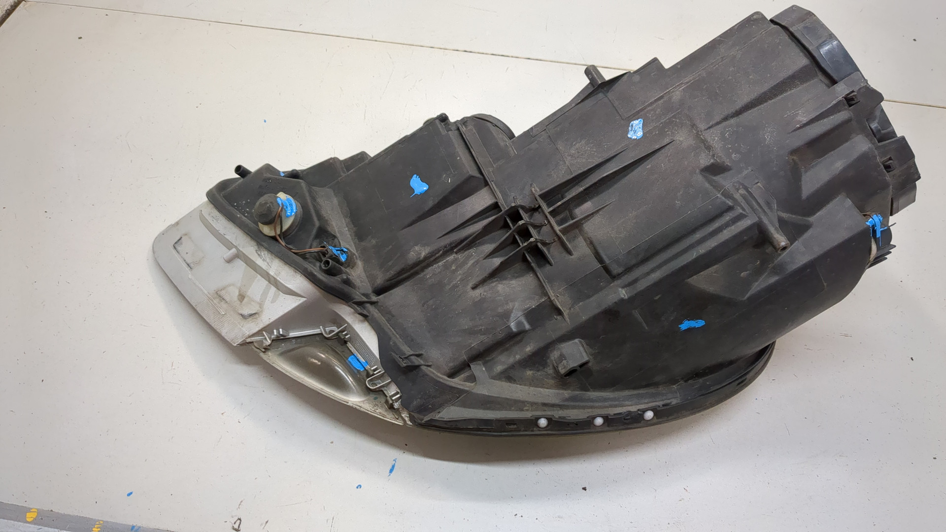 Фара правая