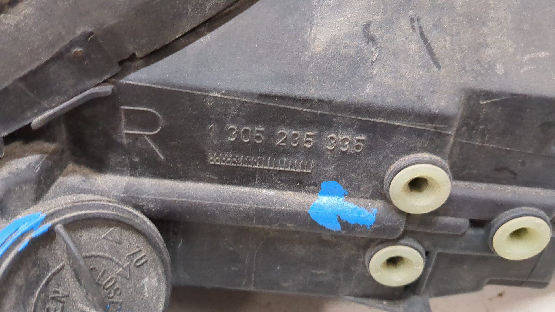 Фара правая