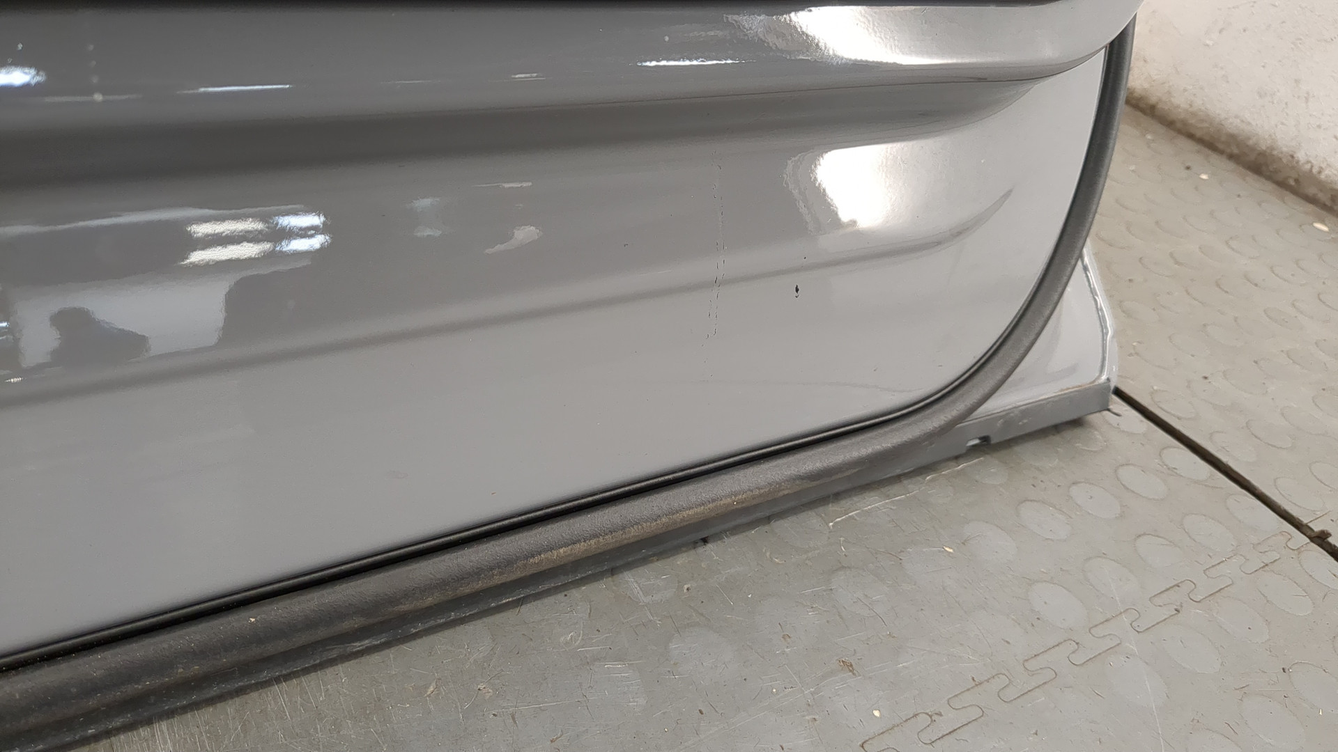 Дверь передняя левая