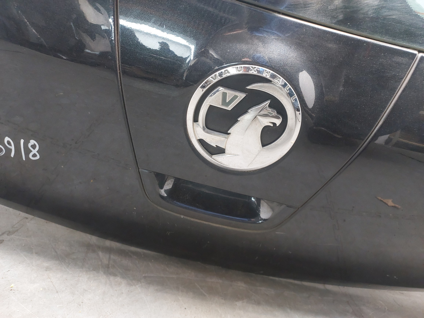 Дверь багажника