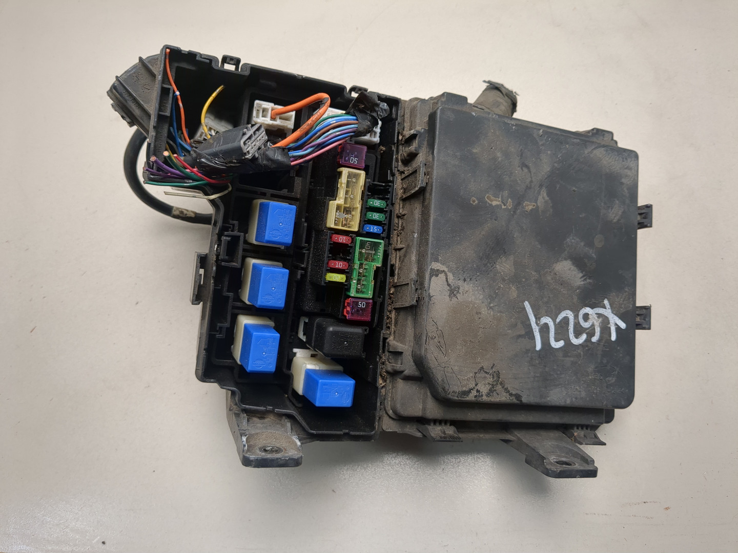 Блок предохранителей