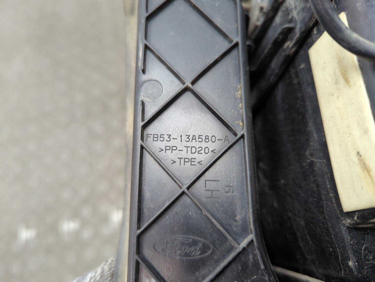 Фонарь задний левый