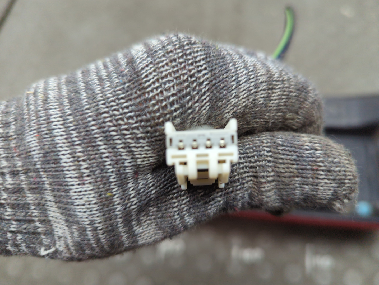 Фонарь задний правый