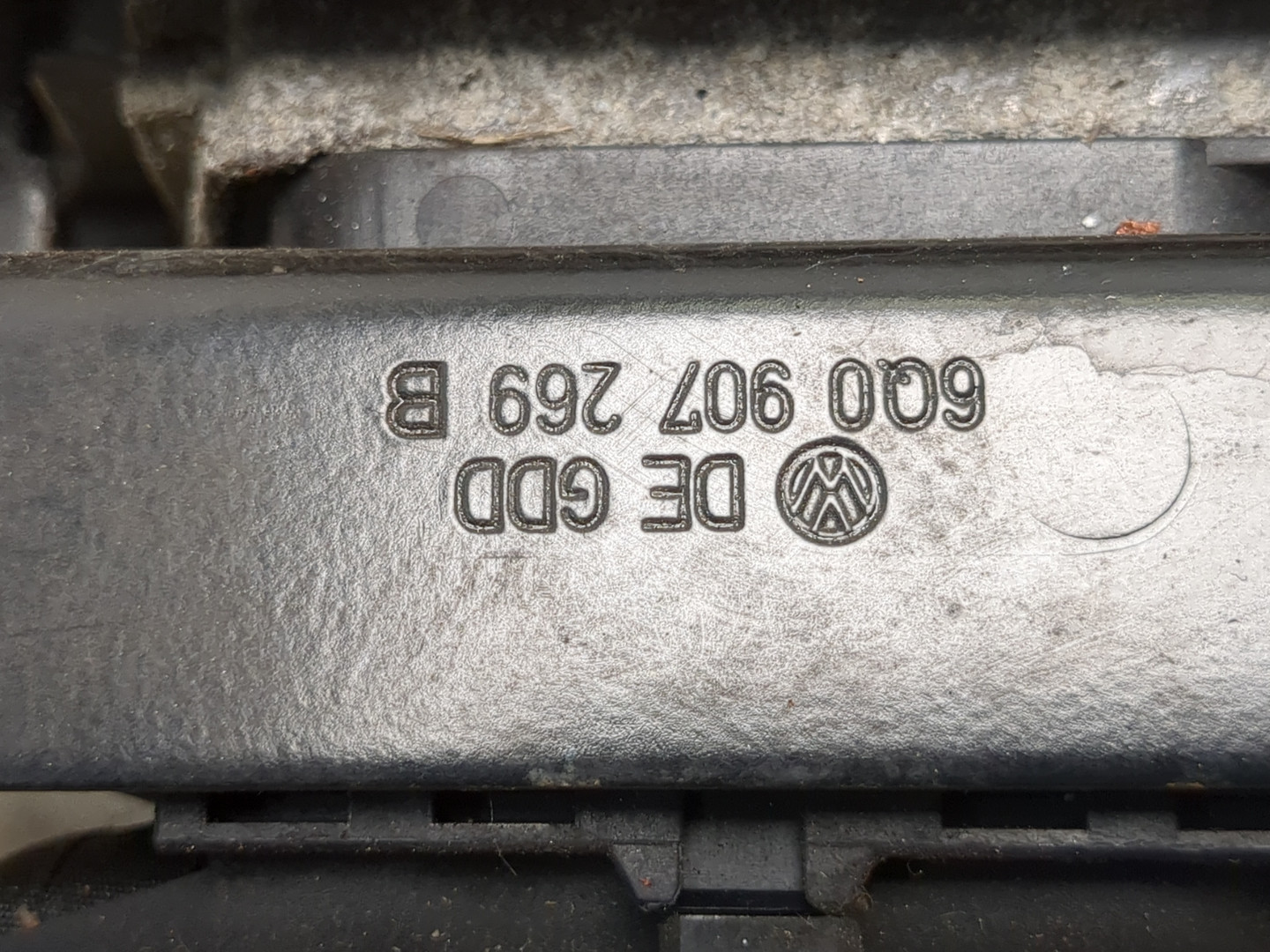 Блок управления двигателем