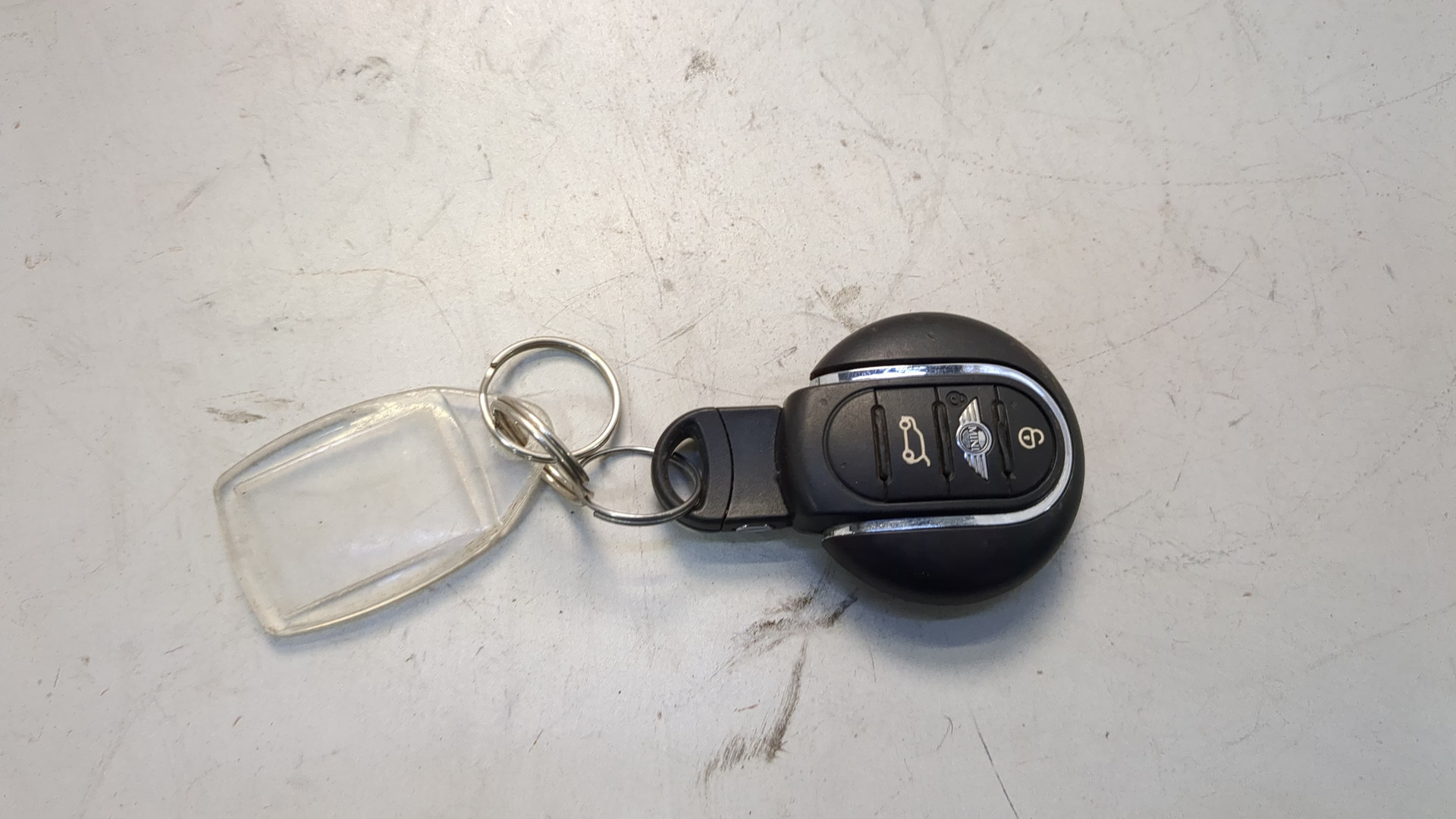 Ключ зажигания