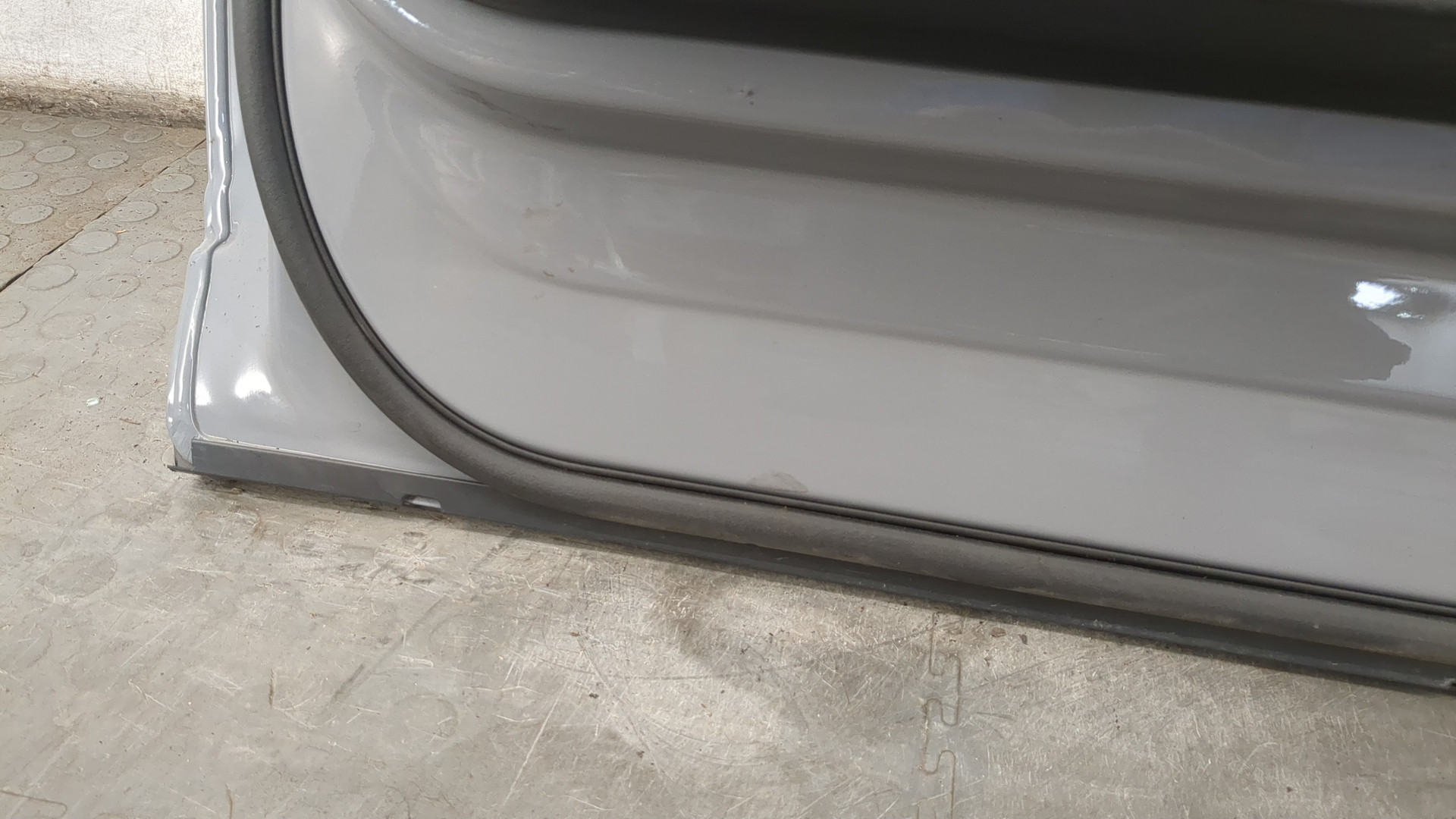 Дверь передняя правая