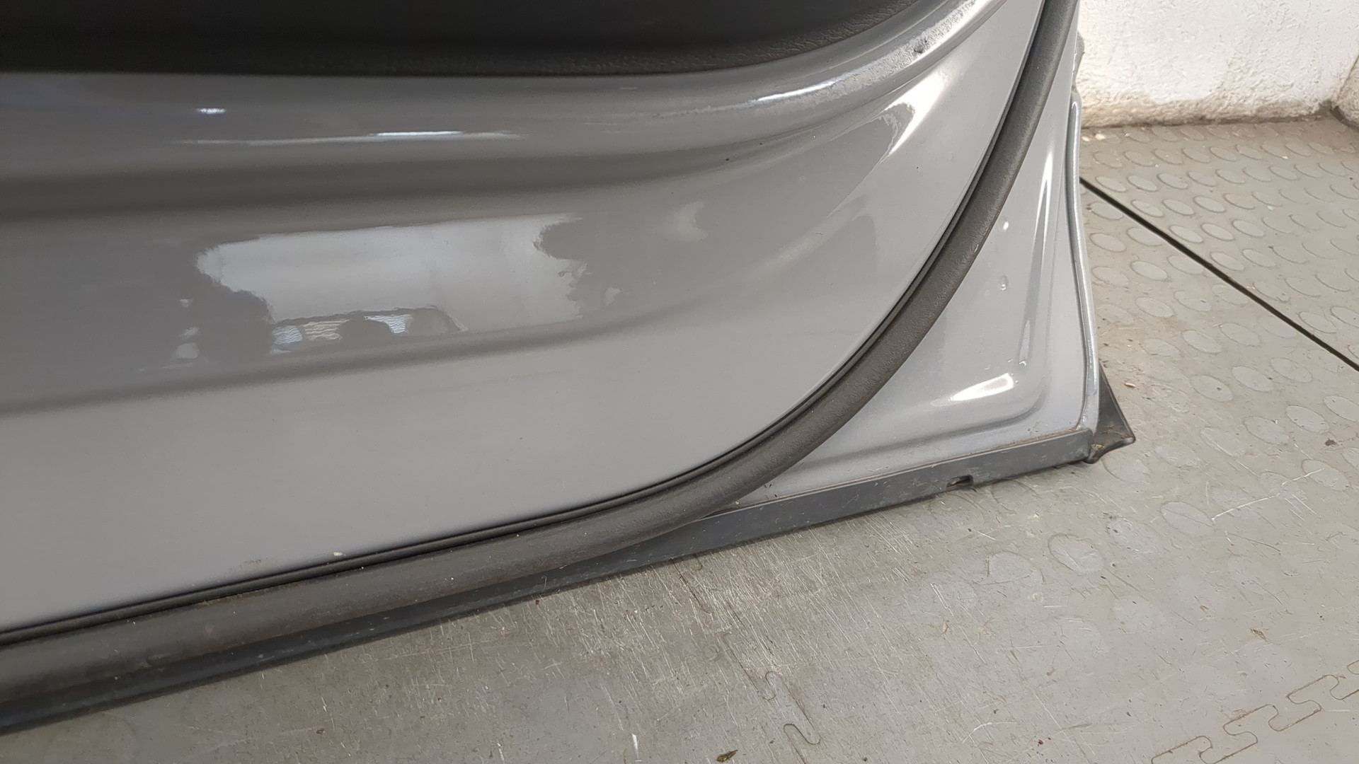 Дверь передняя правая