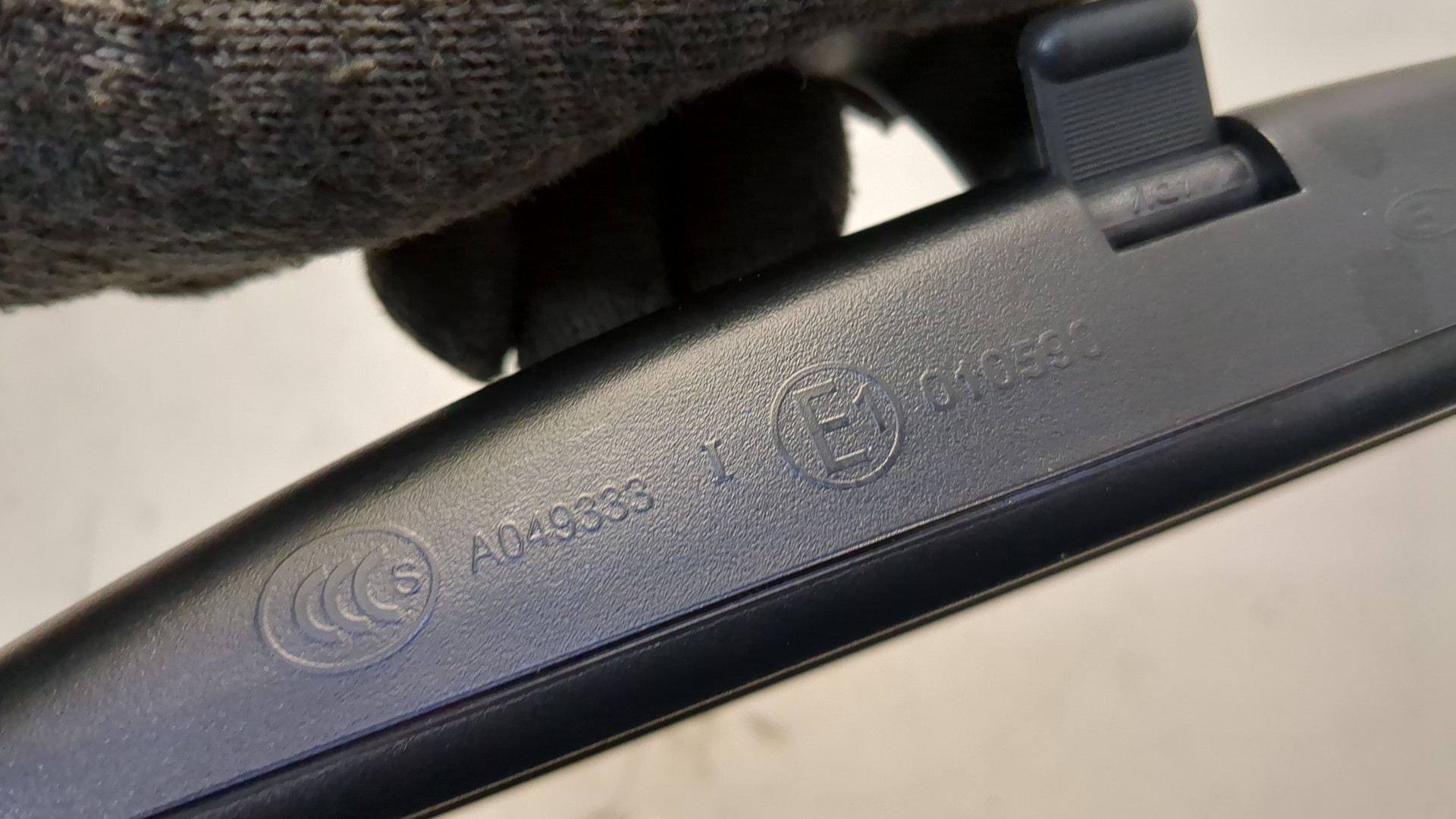 Зеркало заднего вида