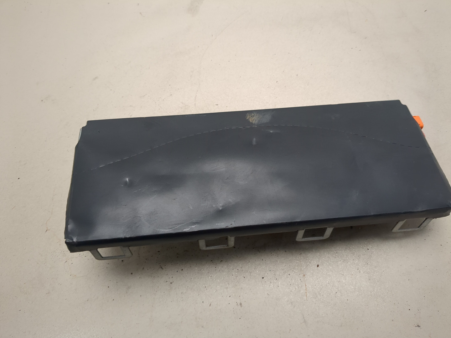 Подушка безопасности нижняя (для колен)