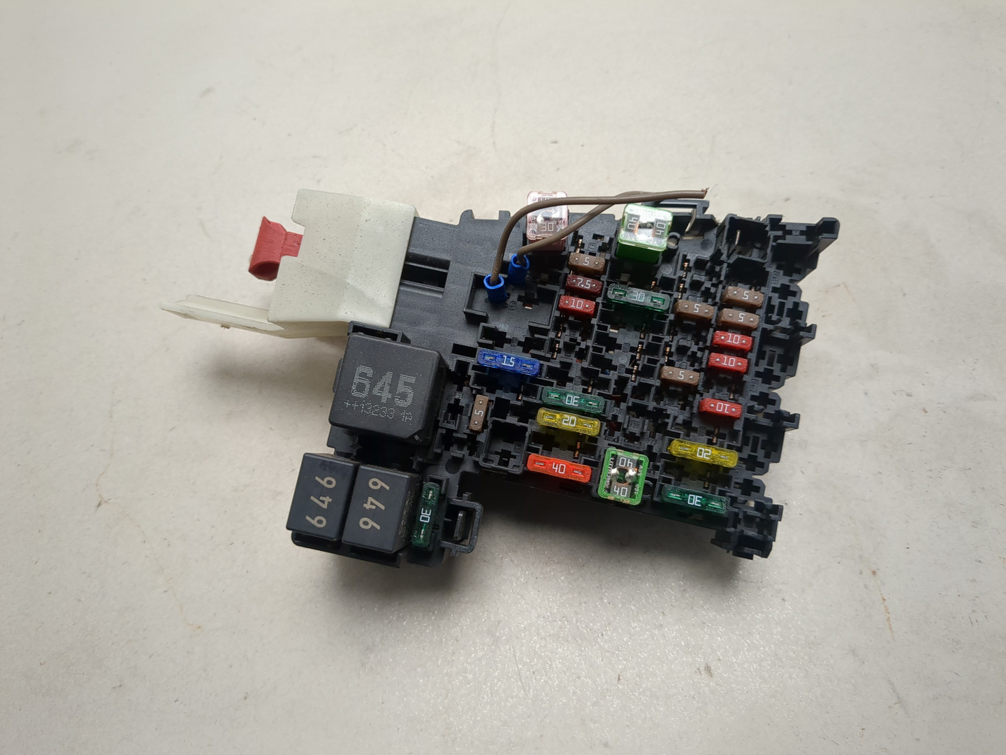 Блок предохранителей