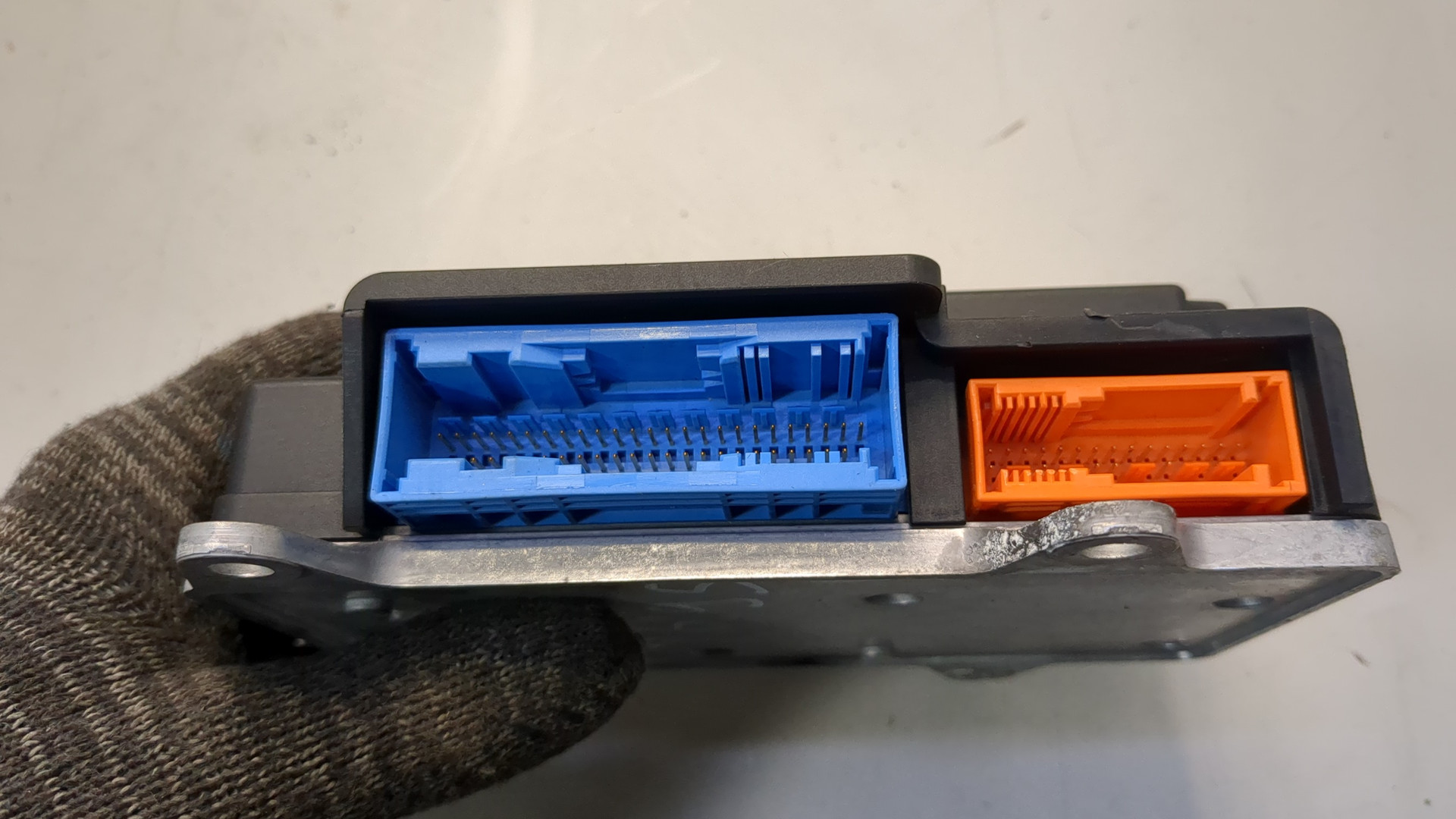 Блок управления подушек безопасности (AIR BAG)