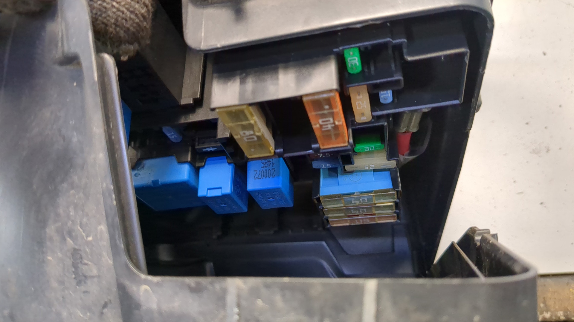 Блок предохранителей