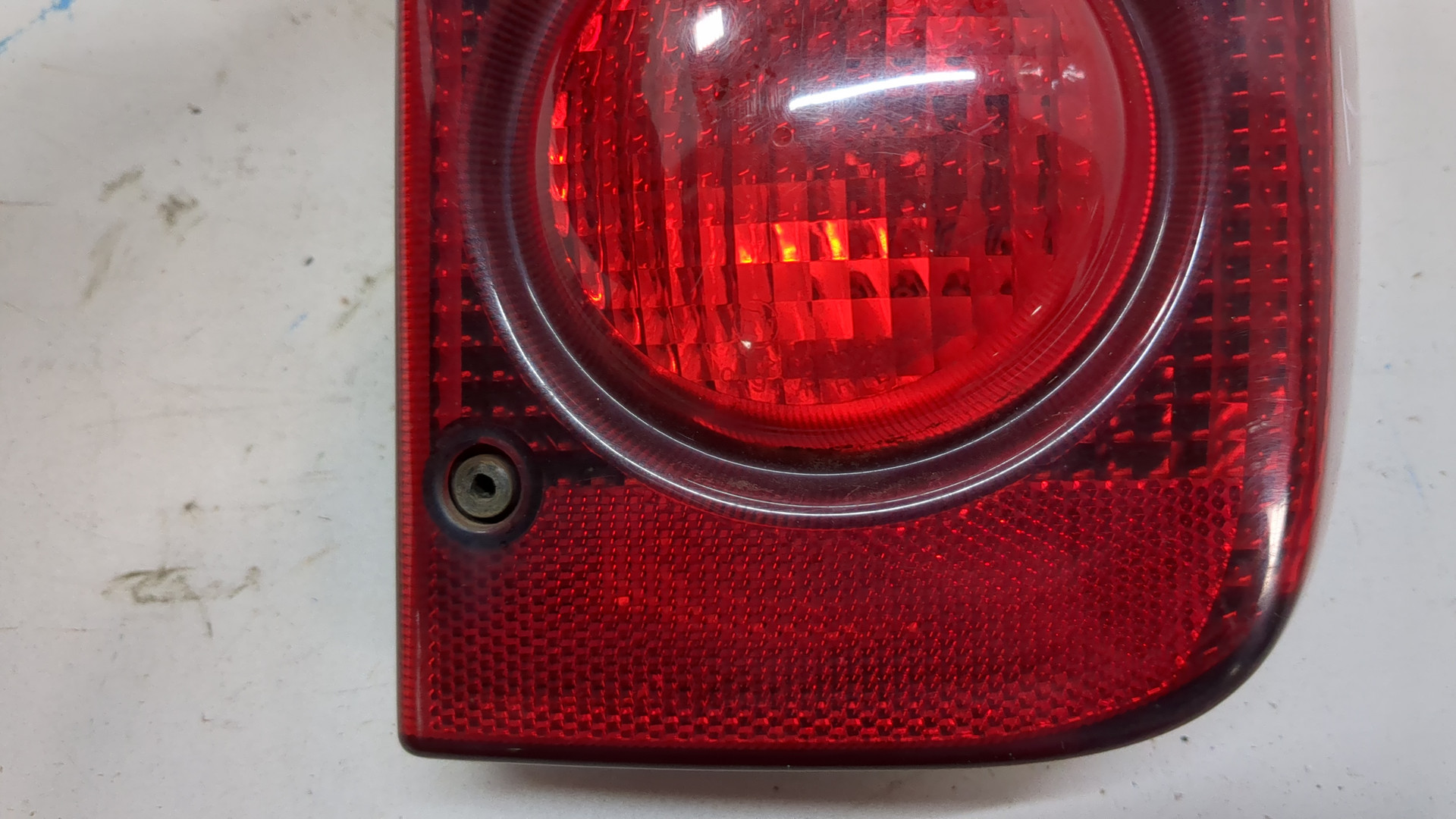 Фонарь задний правый