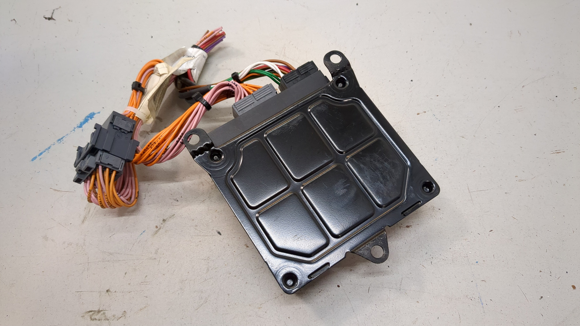 Блок управления ABS