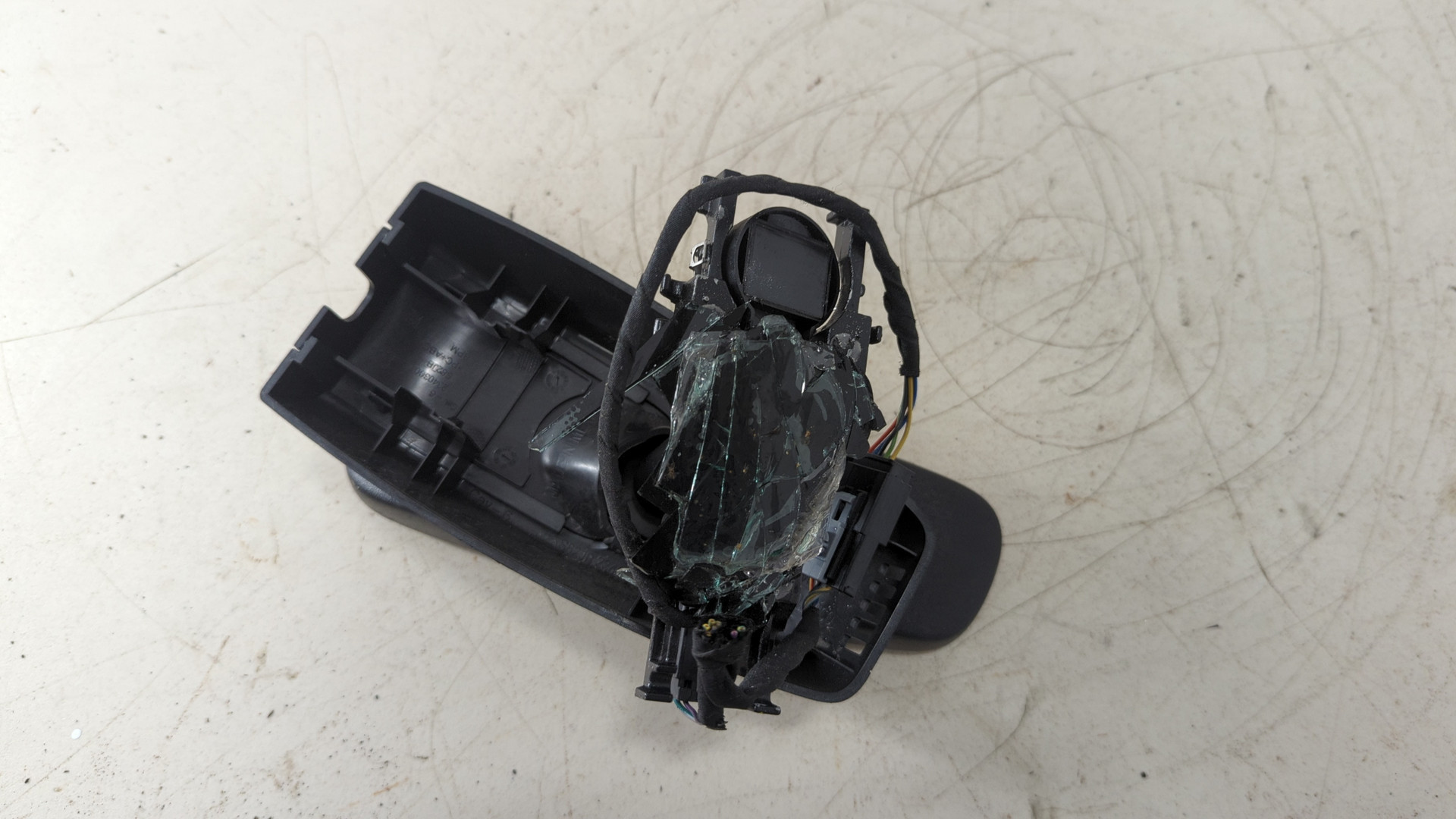 Зеркало заднего вида