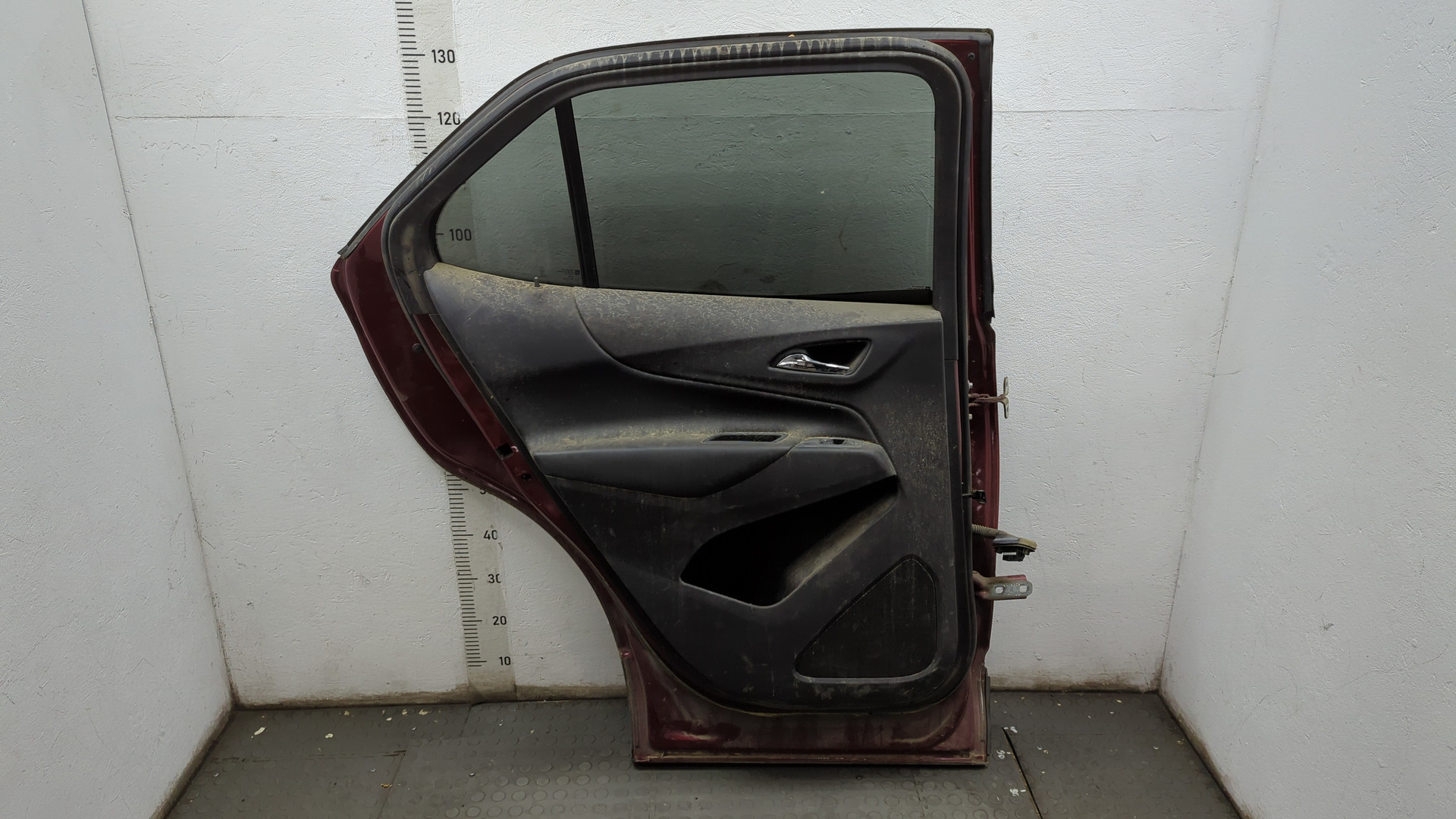 Дверь задняя левая
