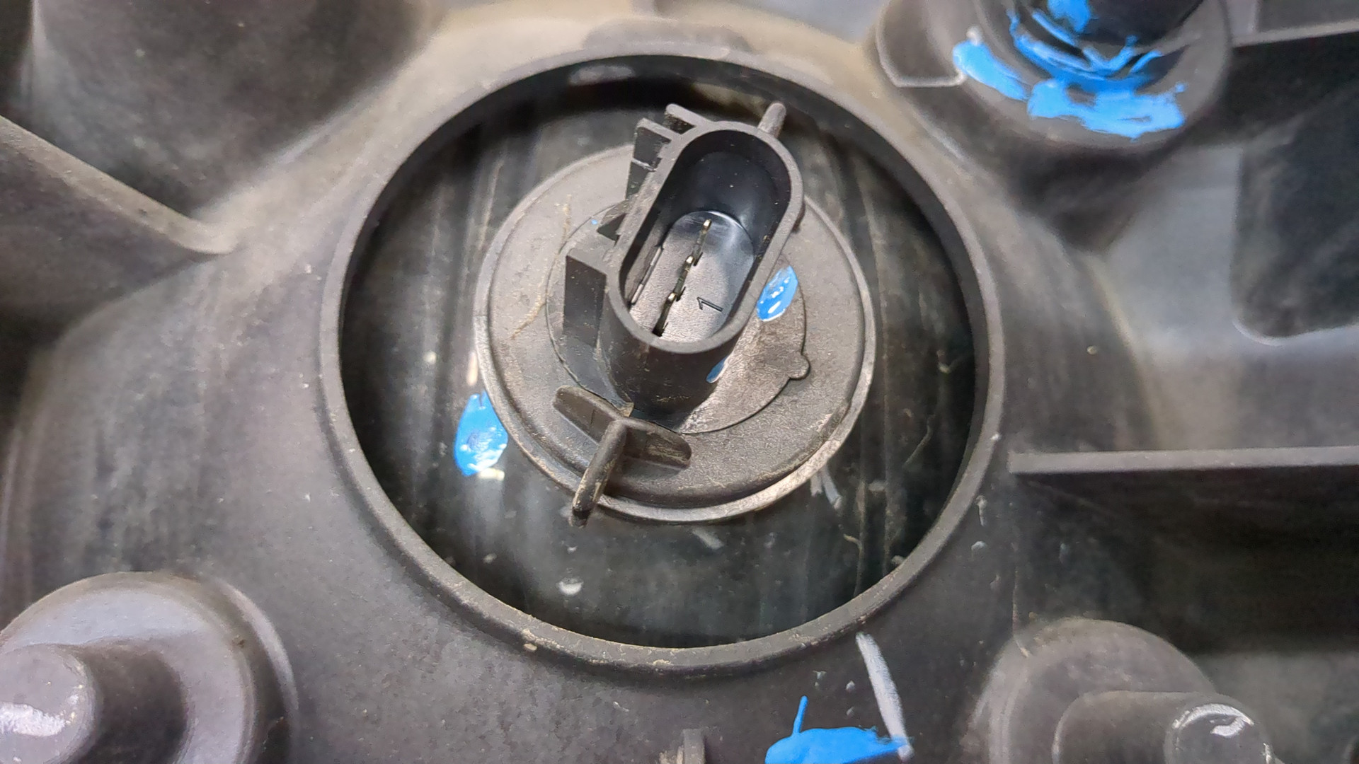 Фара правая