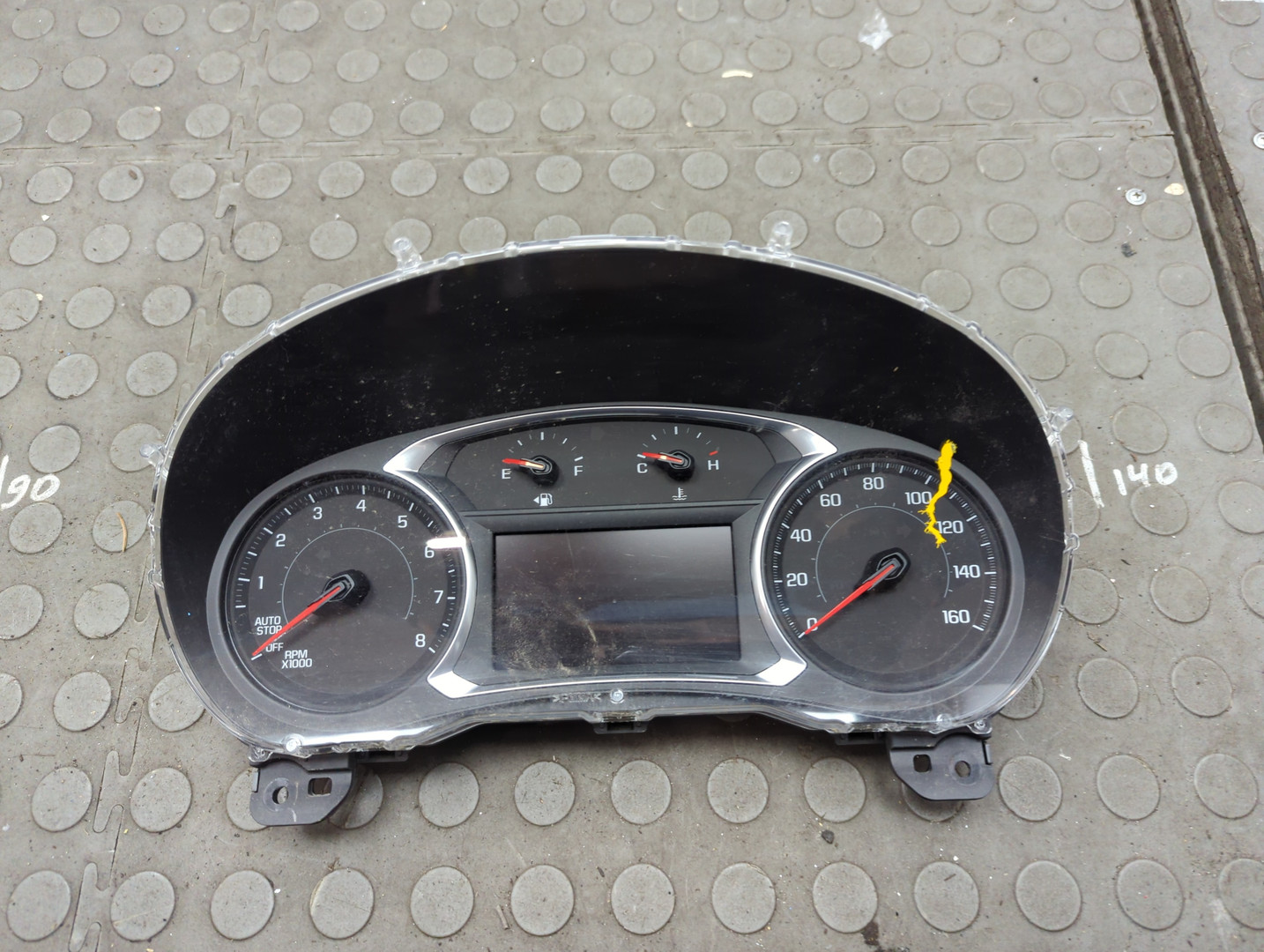 Панель приборов