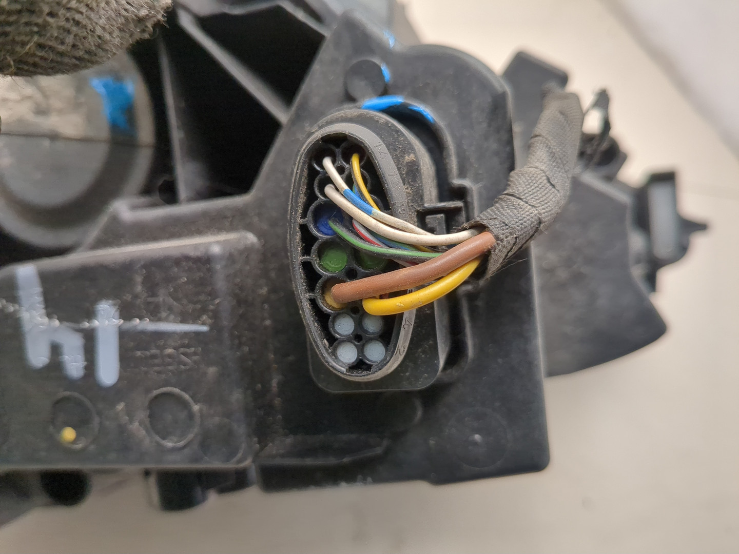 Фара правая