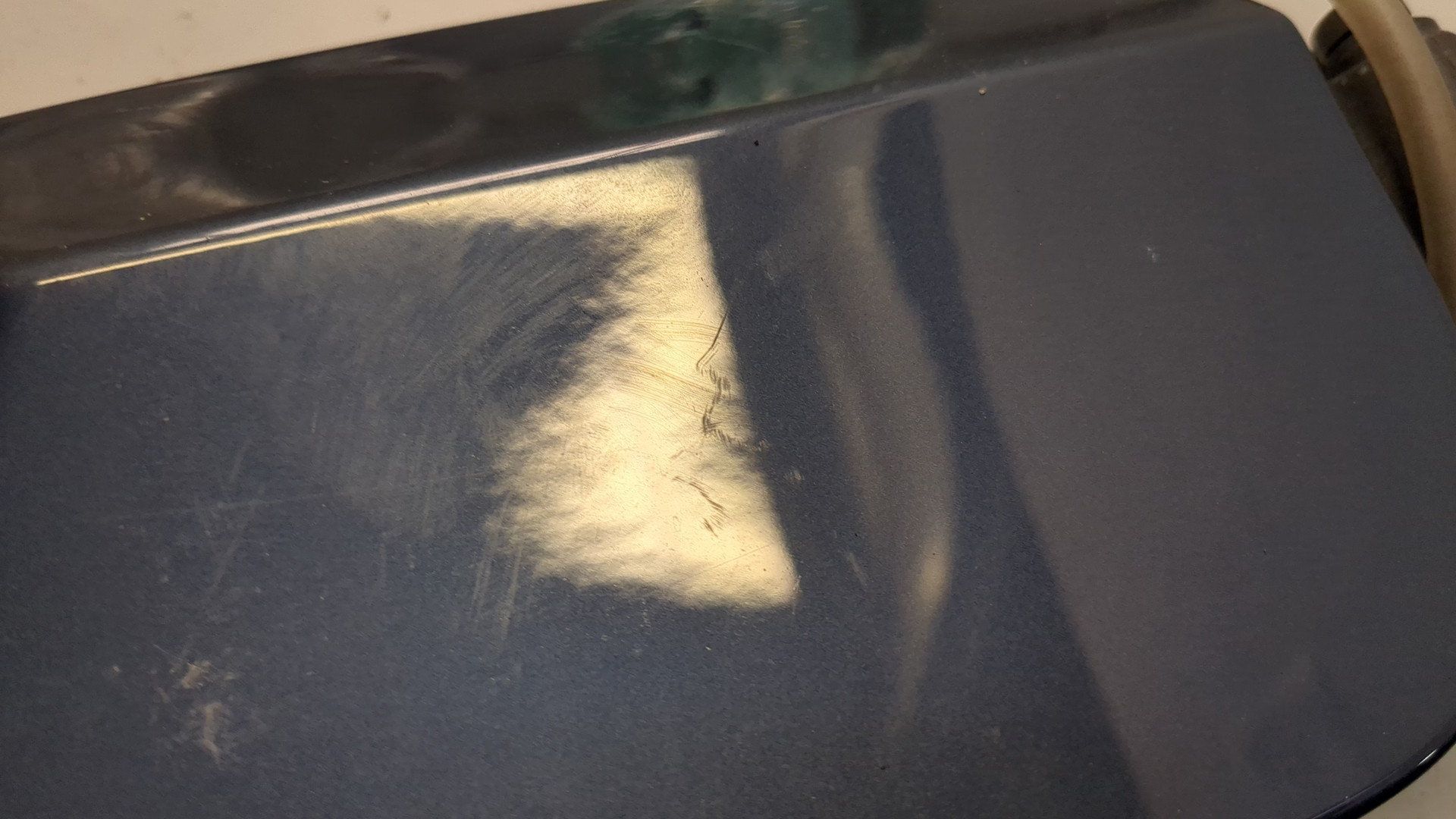 Лючок бензобака