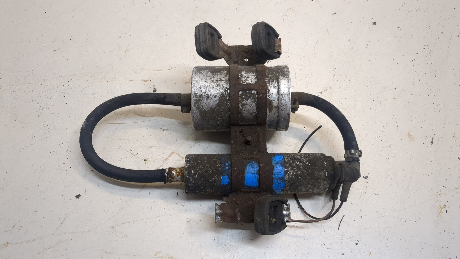 Насос топливный электрический