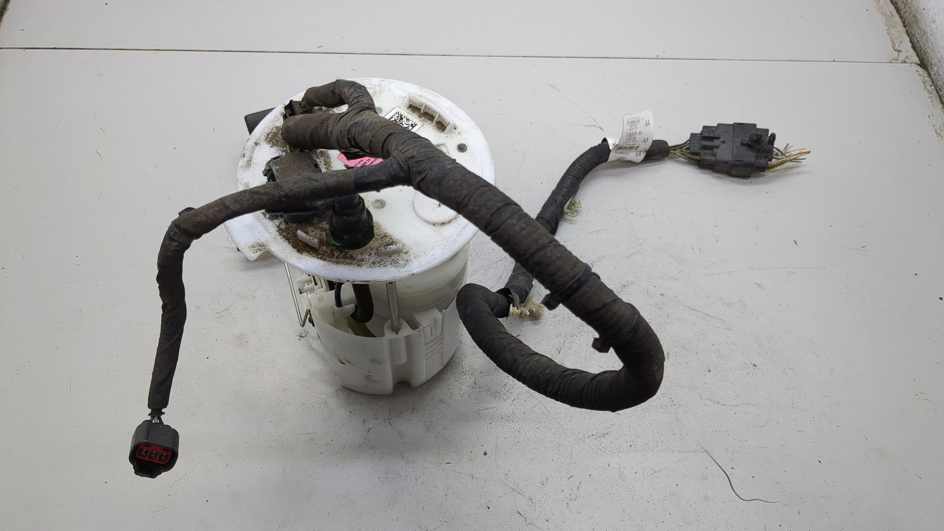 Насос топливный электрический