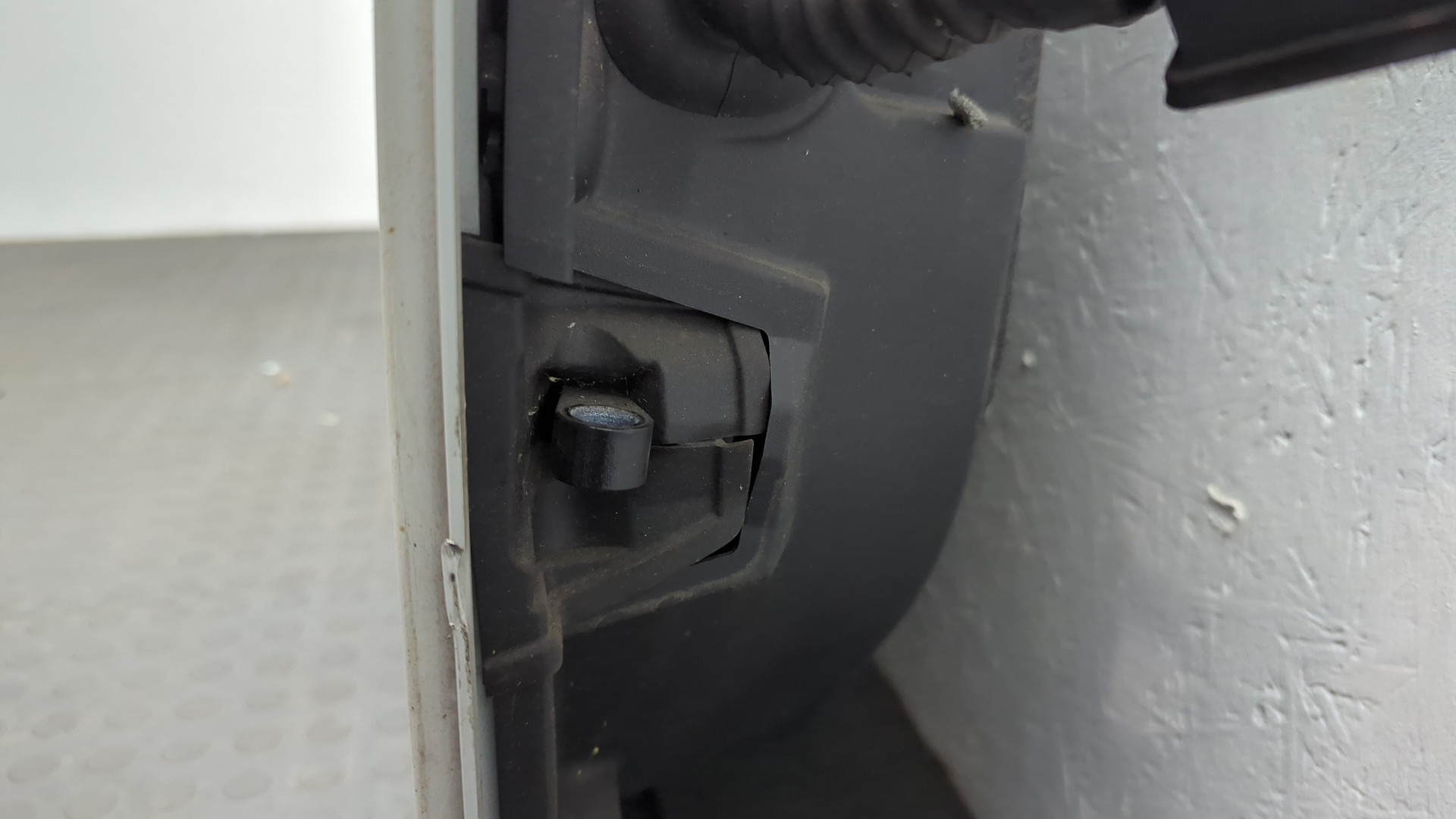 Дверь передняя правая