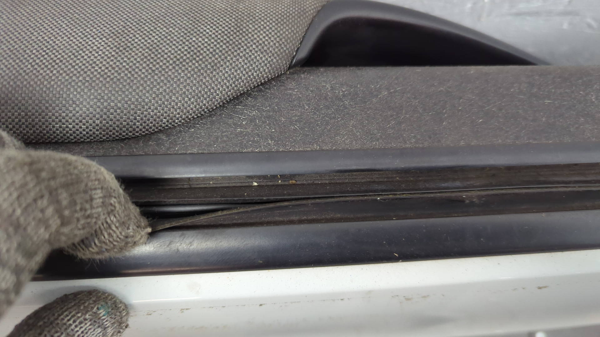 Дверь передняя правая