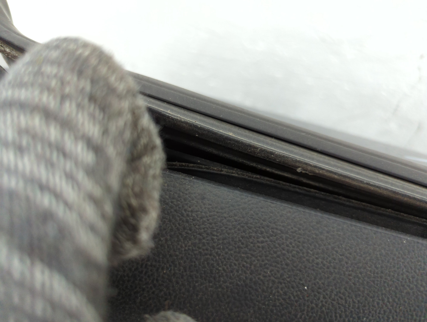 Дверь задняя правая