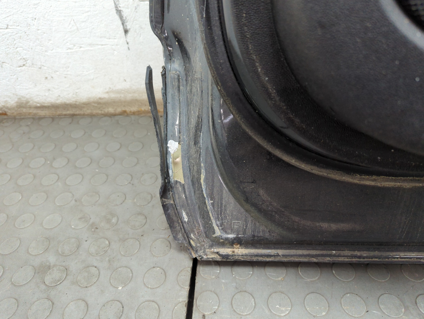 Дверь задняя правая