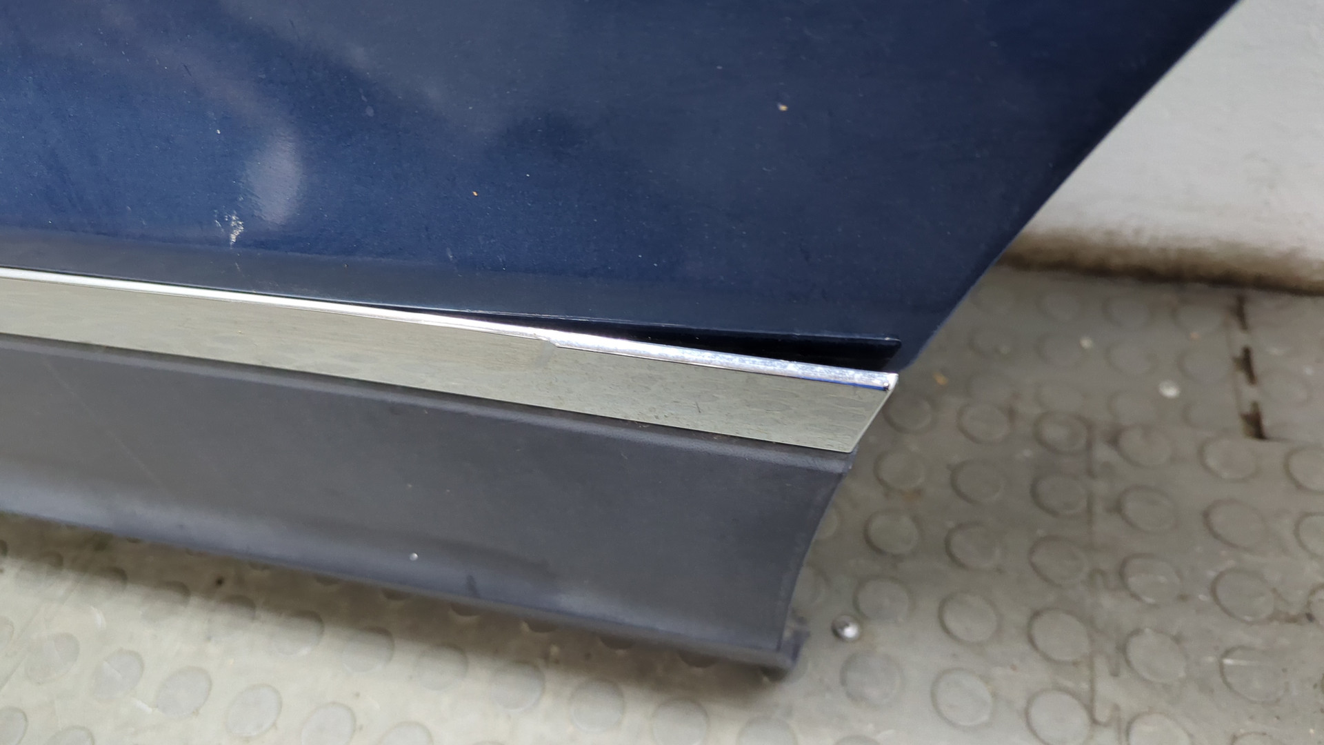 Дверь задняя левая