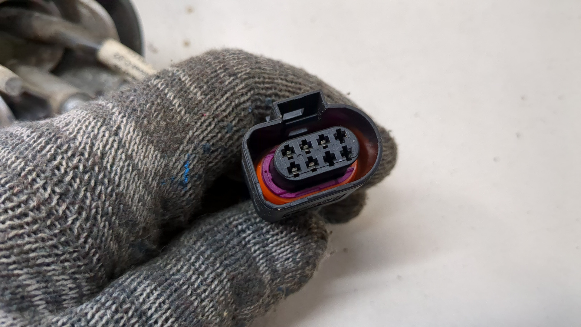 Зеркало левое электрическое