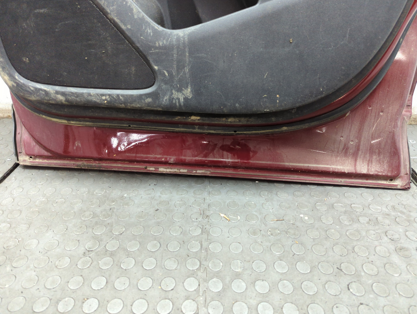 Дверь передняя правая