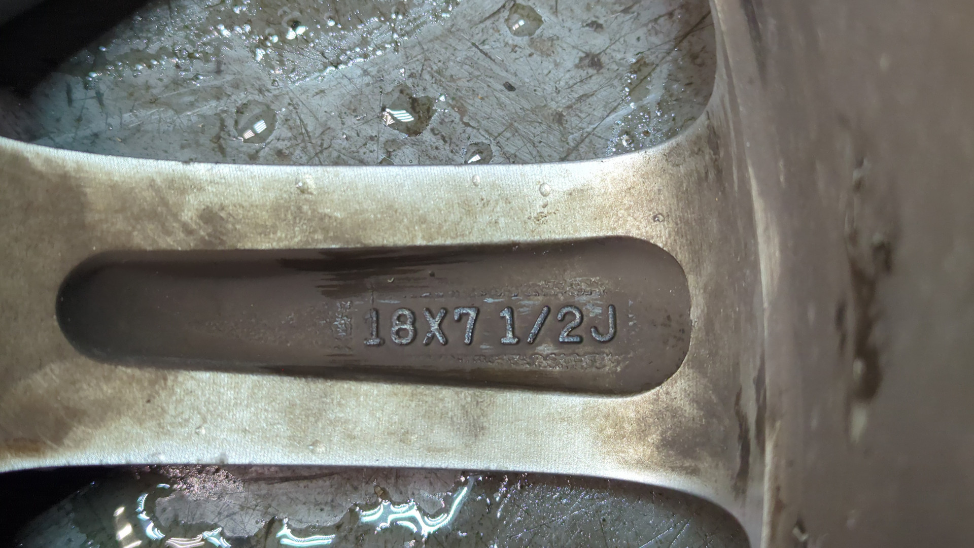 Диск колесный литой